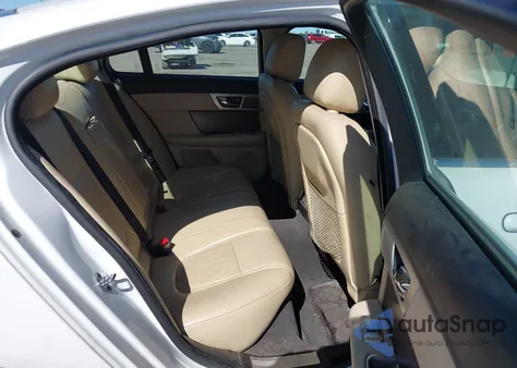 2013 Jaguar Xf I4 T из США, поврежденный, VIN SAJWA0ES7DPS93847